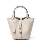 Sac Seau en Cuir Togo – Panier Souple Femme, 22 cm MYNELIA