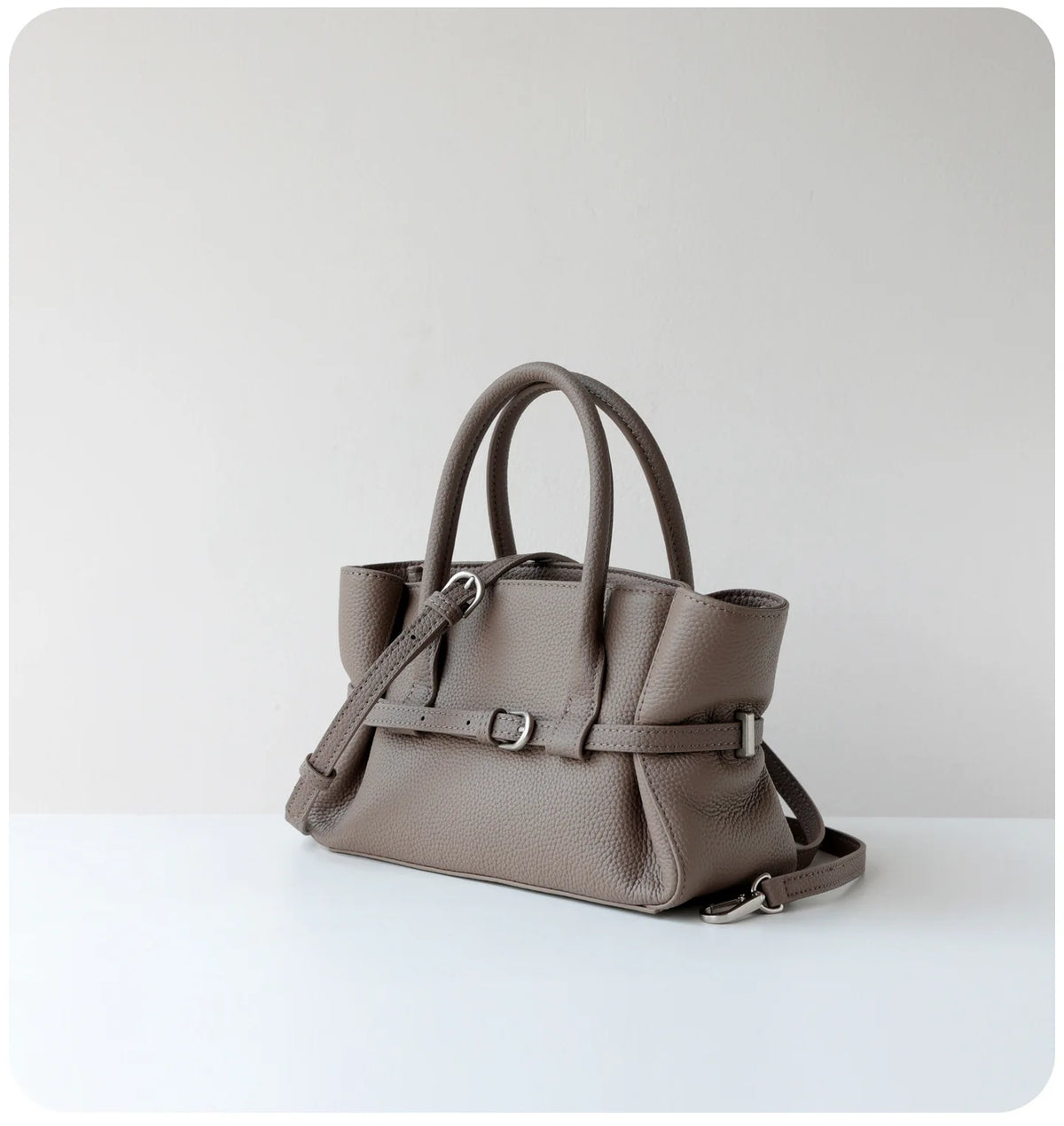 Damenhandtasche aus echtem Leder, neue Nischendamentasche, einfache Gürtelschnalle aus echtem Leder, modische Schulter-Umhängetasche