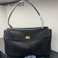 Sac à main tote daim givré femme — Luxe Discret & Grande Capacité MYNELIA