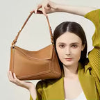 Sac à Main en Cuir Véritable – Design Géométrique MYNELIA