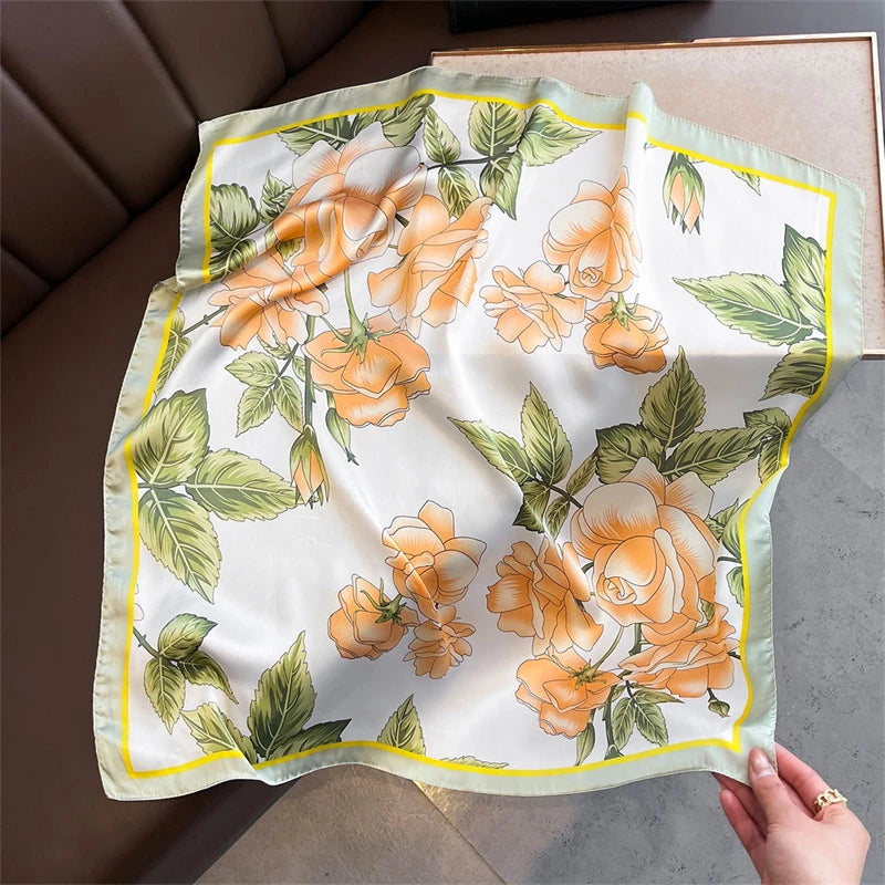 Foulard Carré Imprimé Floral 70×70 cm – Léger & Multicolore, Femme MYNELIA
