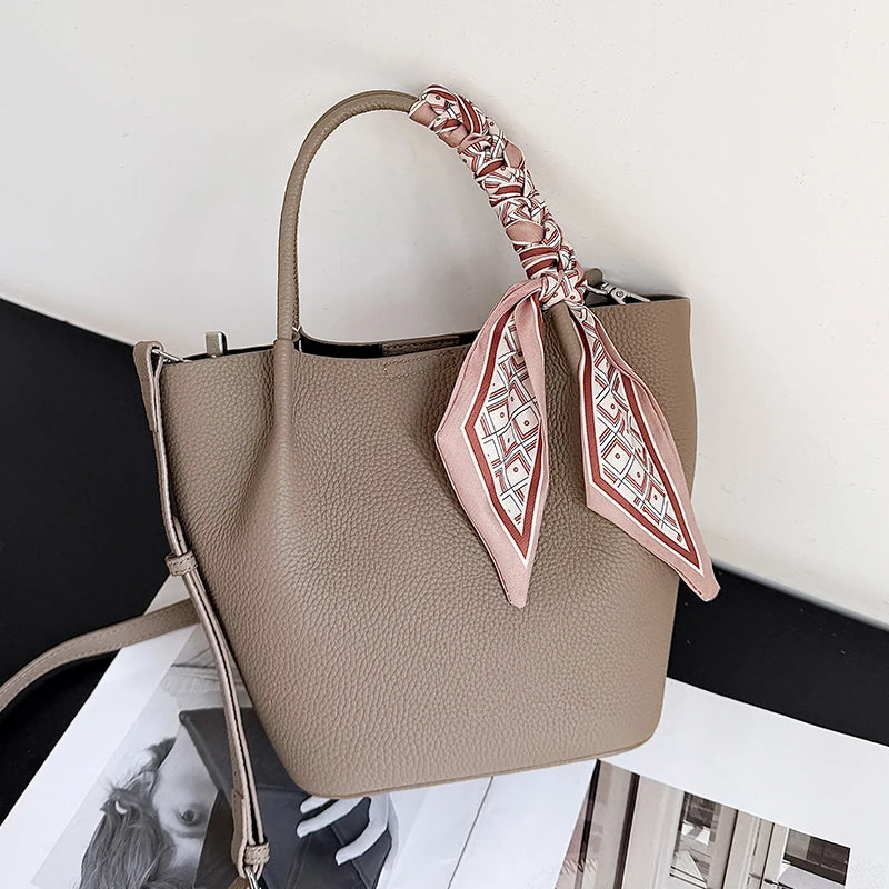 Sac Tote Cuir Véritable Ruban Décoratif Espaces Intérieurs