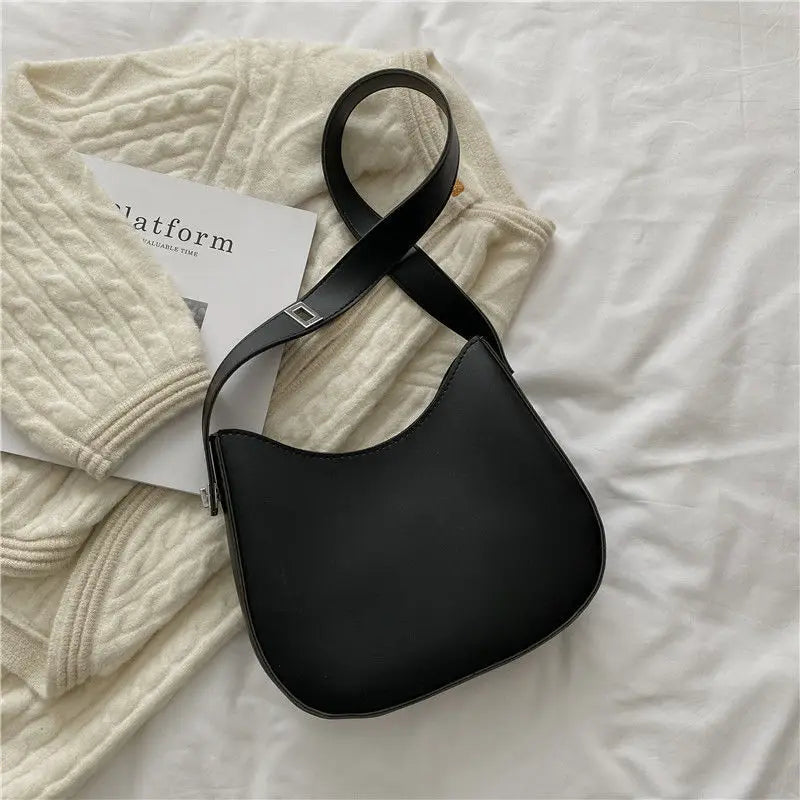 Sac à main Hobo cuir souple — La Désinvolture Élégante MYNELIA
