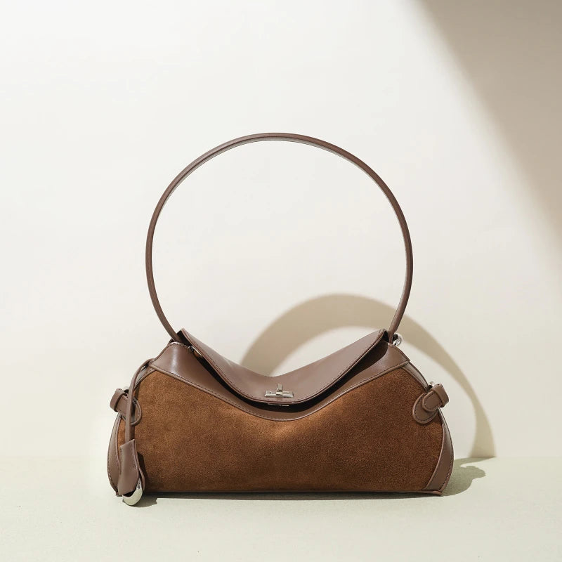 Sac à main guir Givré forme coussin – Style vintage MYNELIA