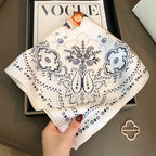 Foulard soie 100% – Motif Paisley rétro