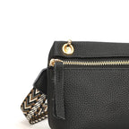 Tasche aus Leder mit Nieten & Pailletten – Trendige Clutch