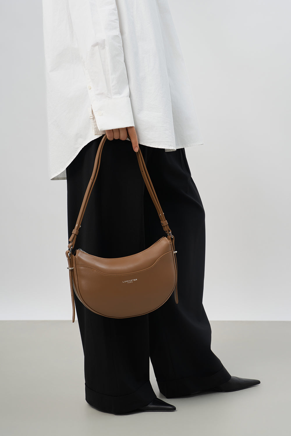 Sac demi-lune Lancaster Suave Ace en cuir de vachette